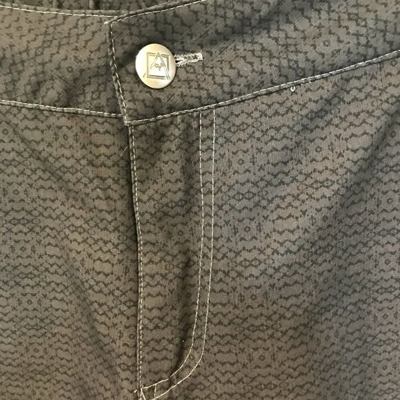 Avalanche Quick-Dry Hiking Shorts Moisture Wicking Women's Sz Large Gray Pockets - Picture 4 of 8